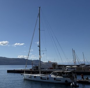 BLU & BLU SAILING & SEA SERVICE